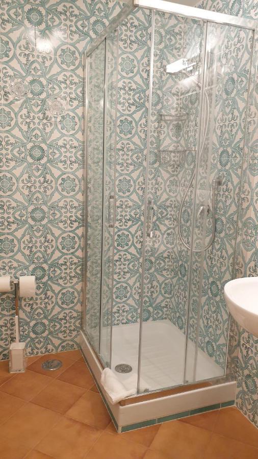 Dimora Del Campo Charming House Bed & Breakfast Салерно Стая снимка